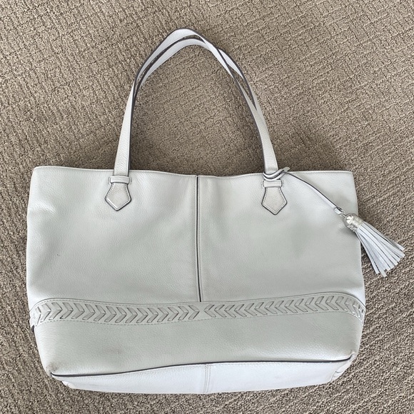 Cole Haan Handbags - Large Cole Haan Shoulder Bag
